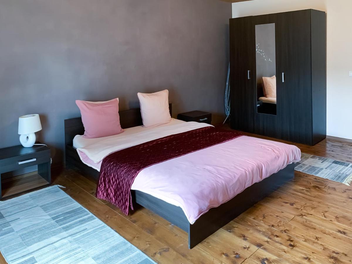 Apartamentai Birzuose, Double Bedroom And Single Bedroom Apartments Birzai Exterior photo